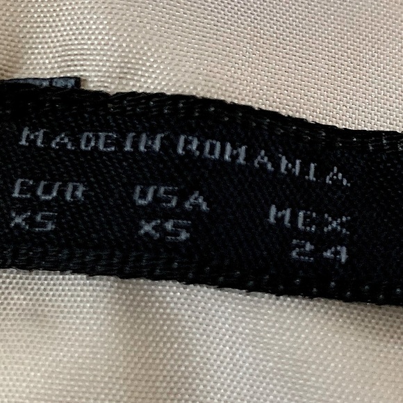 𝅺ZARA Basic Ivory and Black Color Block Sleeveless Mini Dress Size XS - Picture 4 of 5